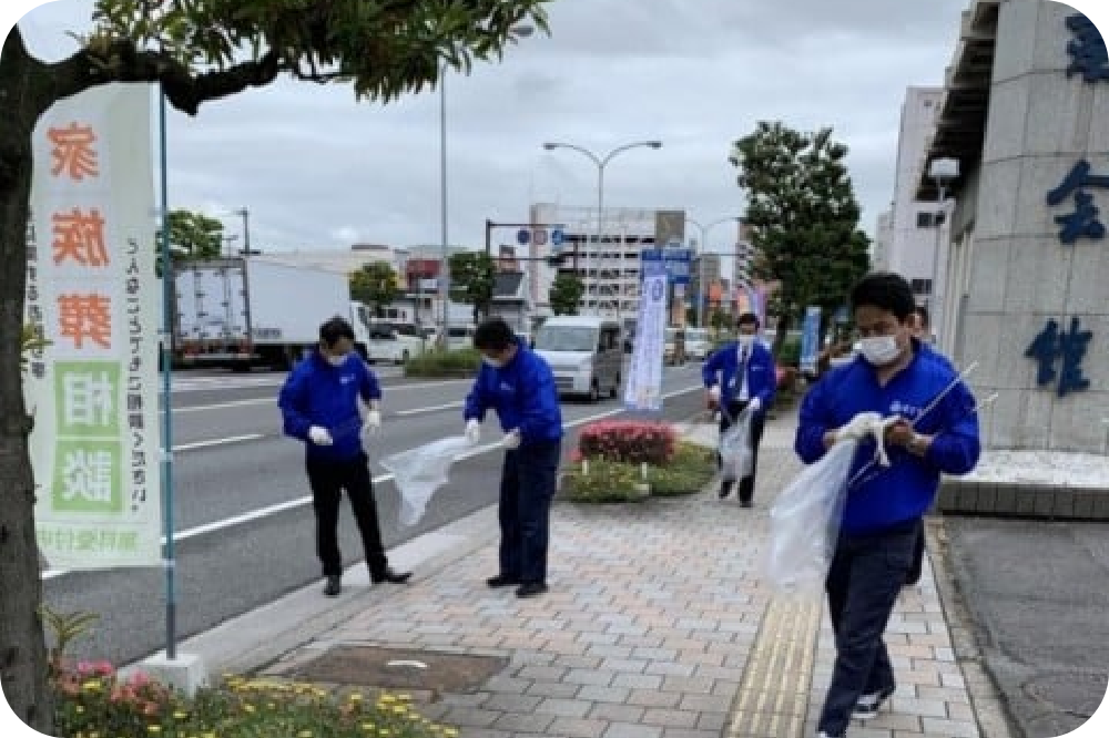 地域清掃・ゴミ拾い活動の様子